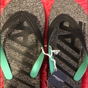 American Eagle Sandals size 12. Men